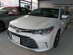 تويوتا أفالون